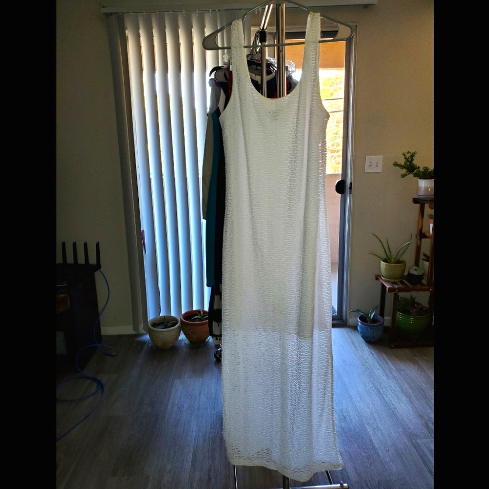 White Maxi